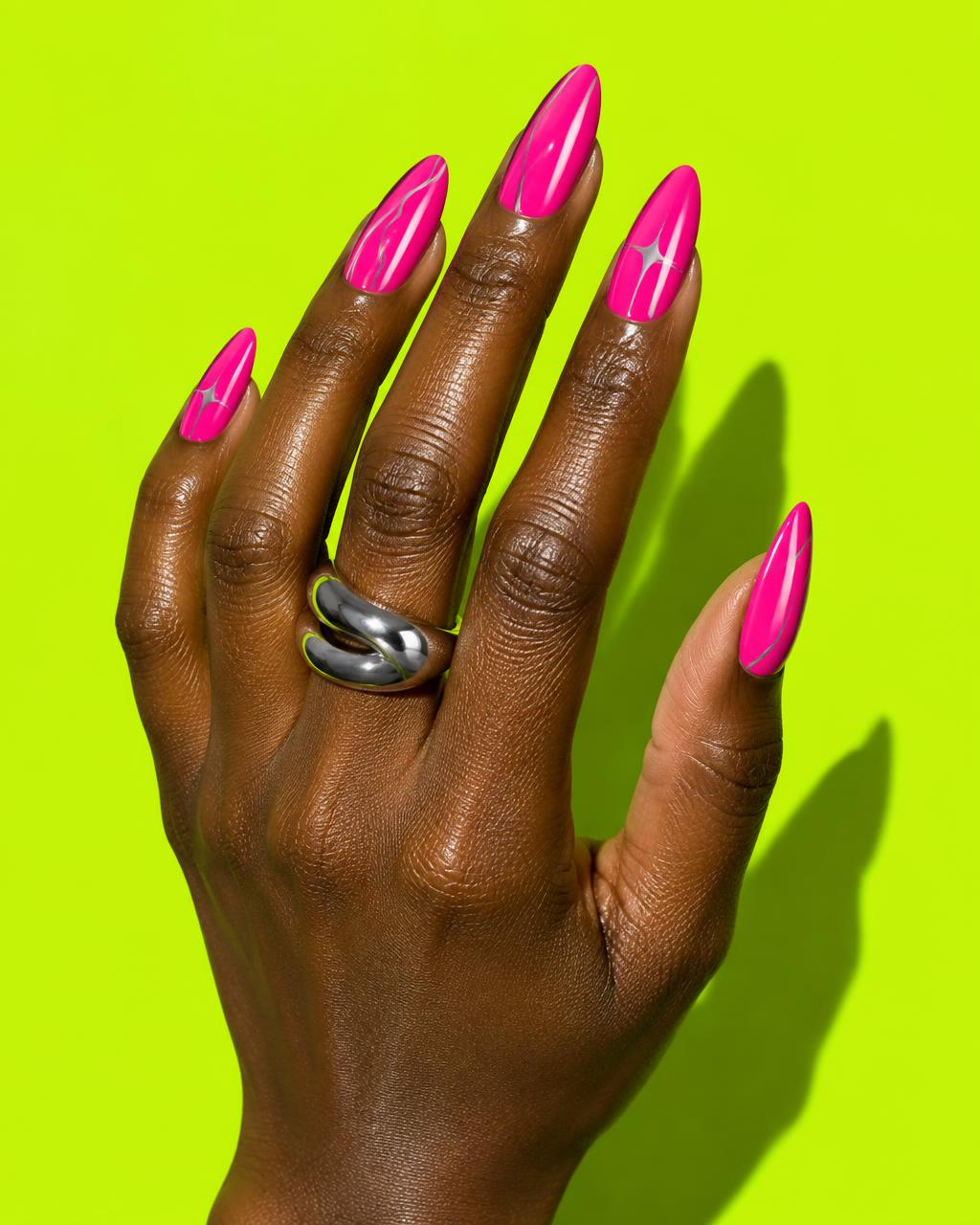 Hotline press-on nail set